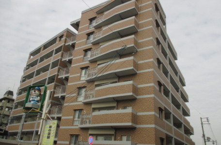 0475d00b69d524dcccc891d2abe731f8