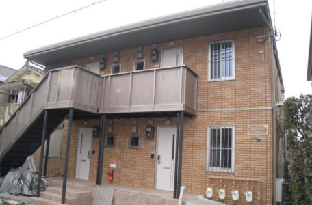 2010305 004